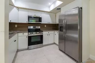 2470-2472 NE 182nd Terrace, North Miami Beach, FL 33160 - Photo 8