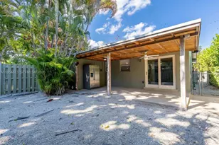 2470-2472 NE 182nd Terrace, North Miami Beach, FL 33160 - Photo 20