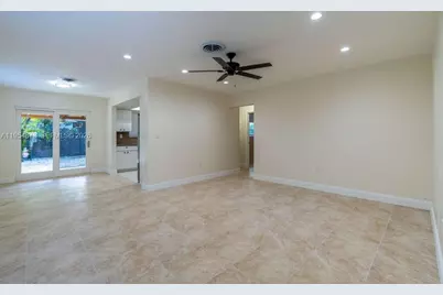 2470-2472 NE 182nd Ter, North Miami Beach, FL 33160 - Photo 38