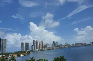 3600 Mystic Pointe Dr, Aventura, FL 33180 - Photo 14