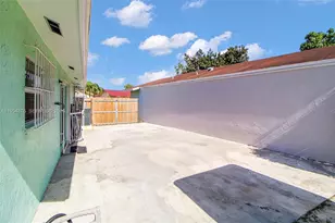 11942 SW 210th St, Miami, FL 33177 - Photo 4