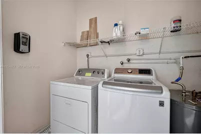 2715 NE 49th St #309, Fort Lauderdale, FL 33308 - Photo 12