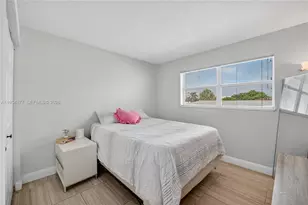 2715 NE 49th St, Fort Lauderdale, FL 33308 - Photo 8