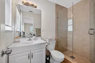 2715 NE 49th St, Fort Lauderdale, FL 33308 - Photo 10