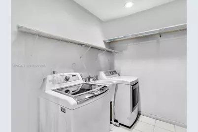 900 Spoonbill Cir, Weston, FL 33326 - Photo 40