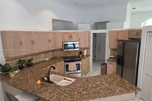 900 Spoonbill Cir, Weston, FL 33326 - Photo 10