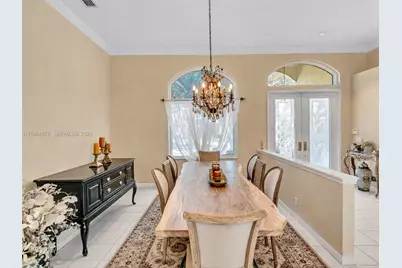 900 Spoonbill Cir, Weston, FL 33326 - Photo 8