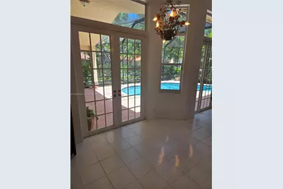 900 Spoonbill Cir, Weston, FL 33326 - Photo 6