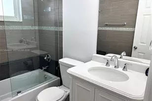 11230 SW 5th St, Sweetwater, FL 33174 - Photo 14