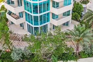 300 South Pointe Dr, Miami Beach, FL 33139 - Photo 30