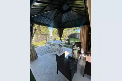 616 NW 22nd Rd, Fort Lauderdale, FL 33311 - Photo 10