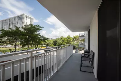 210 174th St #309, Sunny Isles Beach, FL 33160 - Photo 22