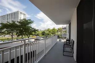 210 174th St, Sunny Isles Beach, FL 33160 - Photo 22