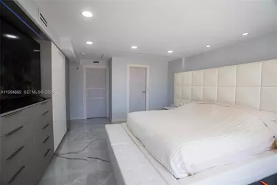210 174th St #309, Sunny Isles Beach, FL 33160 - Photo 12