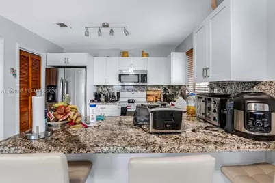 9435-9437 SW 39th St, Miami, FL 33165 - Photo 64