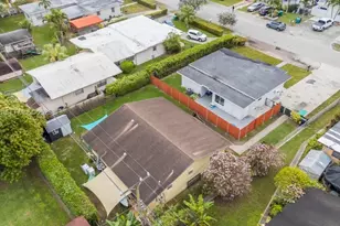 9435 SW 39th St, Miami, FL 33165 - Photo 34