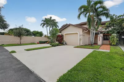 13702 SW 101st Ter, Miami, FL 33186 - Photo 2