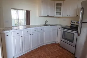 1690 NE 191st St, Miami, FL 33179 - Photo 2