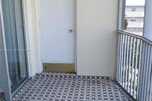 1690 NE 191st St, Miami, FL 33179 - Photo 30