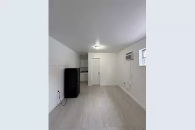 4910 SW 98th Ave Rd #a, Miami, FL 33165 - Photo 4