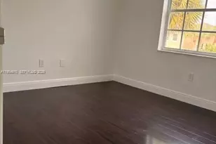 318 NW 153rd Ave, Pembroke Pines, FL 33028 - Photo 18