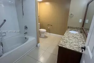 101 SW 117th Ave, Pembroke Pines, FL 33025 - Photo 6