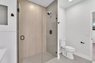 2144 NE 61st Ct, Fort Lauderdale, FL 33308 - Photo 30