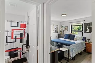 2407 Dewey St, Hollywood, FL 33020 - Photo 18