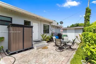 2407 Dewey St, Hollywood, FL 33020 - Photo 4