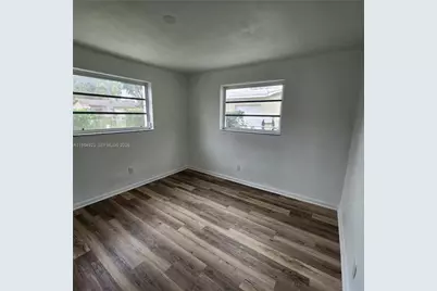 9425 SW 51st Pl, Cooper City, FL 33328 - Photo 10