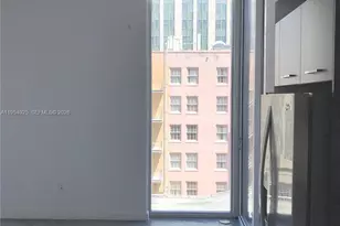 151 SE 1st St, Miami, FL 33131 - Photo 10