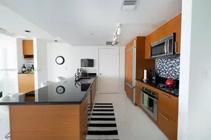 50 Biscayne Blvd, Miami, FL 33132 - Photo 4