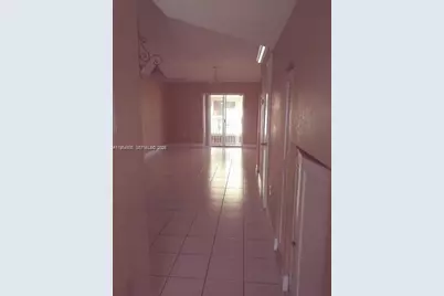 3021 W 76 St #C212, Hialeah Gardens, FL 33018 - Photo 6
