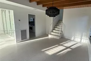 525 SW Beacom Blvd, Miami, FL 33135 - Photo 4