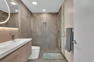 3029 NE 188th St, Aventura, FL 33180 - Photo 16