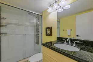 5860 NW 44th St, Lauderhill, FL 33319 - Photo 28