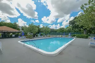 5860 NW 44th St, Lauderhill, FL 33319 - Photo 36