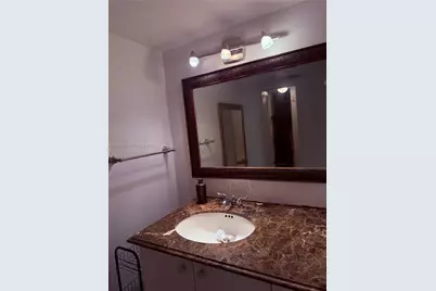 3475 N Country Club Dr #409, Aventura, FL 33180 - Photo 14