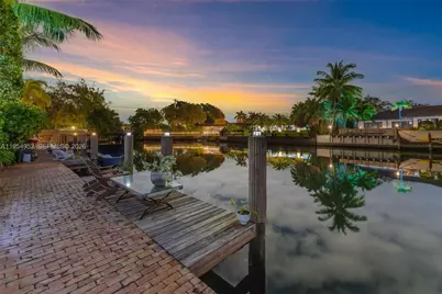4819 University Drive, Coral Gables, FL 33146 - Photo 2