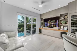 4819 University Dr, Coral Gables, FL 33146 - Photo 16