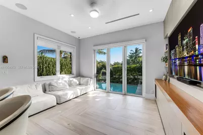 4819 University Drive, Coral Gables, FL 33146 - Photo 24