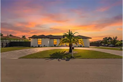 1410 NW 19th St, Homestead, FL 33030 - Photo 2