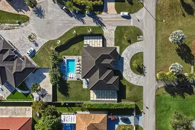 1410 NW 19th St, Homestead, FL 33030 - Photo 32