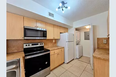 2600 S University Dr #102, Davie, FL 33328 - Photo 4