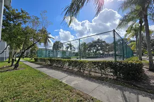 2600 S University Dr, Davie, FL 33328 - Photo 20