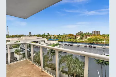 3675 N Country Club Dr #410, Aventura, FL 33180 - Photo 20