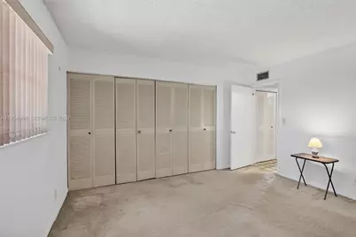 8523 Old Country Mnr #520, Davie, FL 33328 - Photo 22