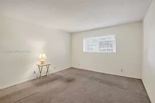 8523 Old Country Manor, Davie, FL 33328 - Photo 26