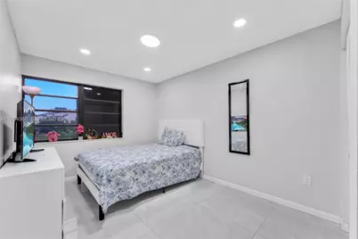 12233 SW 24th Ter #35, Miami, FL 33175 - Photo 8