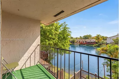 12233 SW 24th Ter #35, Miami, FL 33175 - Photo 8